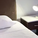 Nikki's Апартаменти